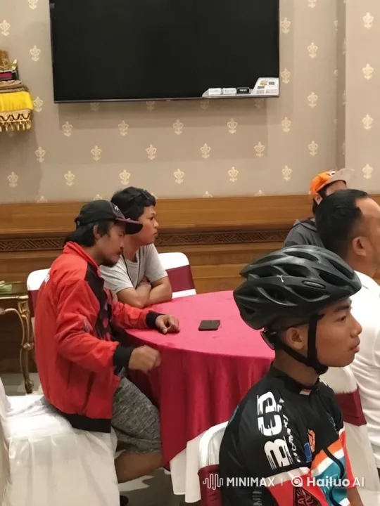 Kung Fu Fight Scene in a Room with Spectators – AI Generated Video | Hailuo AI