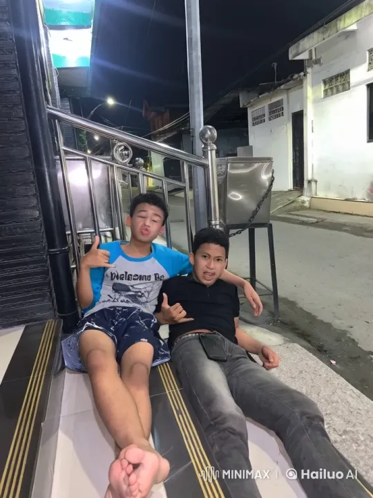 Boys Practicing Kungfu on Night Street – AI Generated Video | Hailuo AI