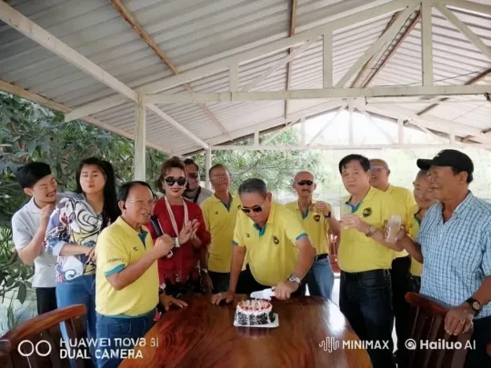 Martial Arts Fight Scene at Outdoor Birthday Celebration – AI Generated Video | Hailuo AI
