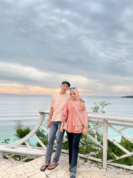 Couple Combines Kungfu with Coastal Serenity – AI Generated Video | Hailuo AI