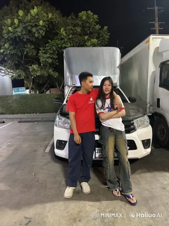 Nighttime Parking Lot Martial Arts Showdown – AI Generated Video | Hailuo AI