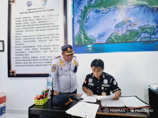 Police Officers Perform Kung Fu in Office – AI Generated Video | Hailuo AI