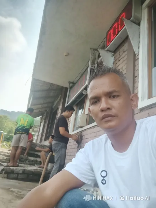 Outdoor Kung Fu Display in Mountainous Setting – AI Generated Video | Hailuo AI