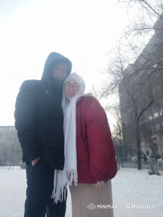 Snowy Kung Fu Duel: Dynamic Battle in Winter Scene – AI Generated Video | Hailuo AI