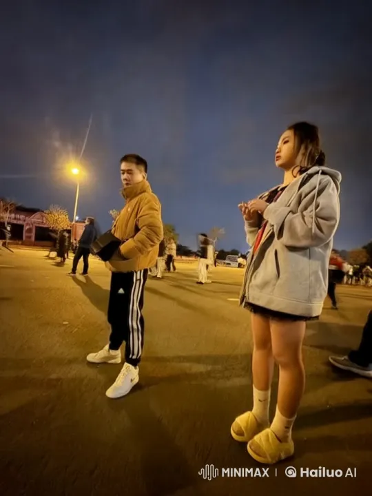 Outdoor Kungfu Demonstration at Twilight – AI Generated Video | Hailuo AI