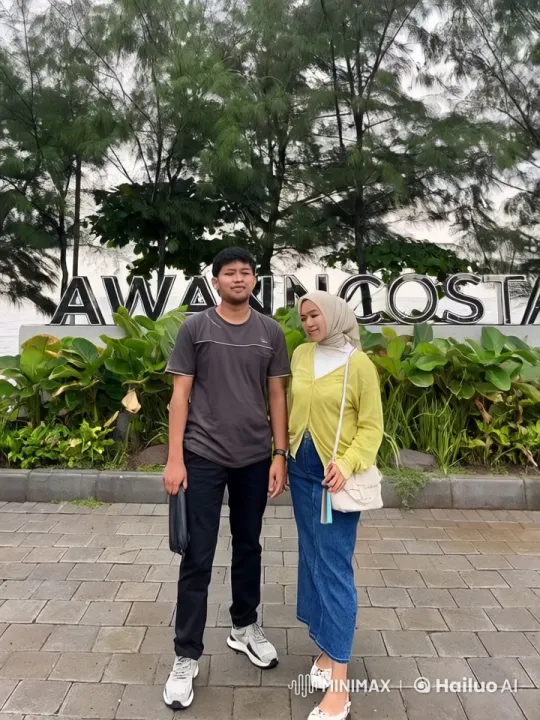 Couple Displays Martial Arts Prowess in Scenic Setting – AI Generated Video | Hailuo AI