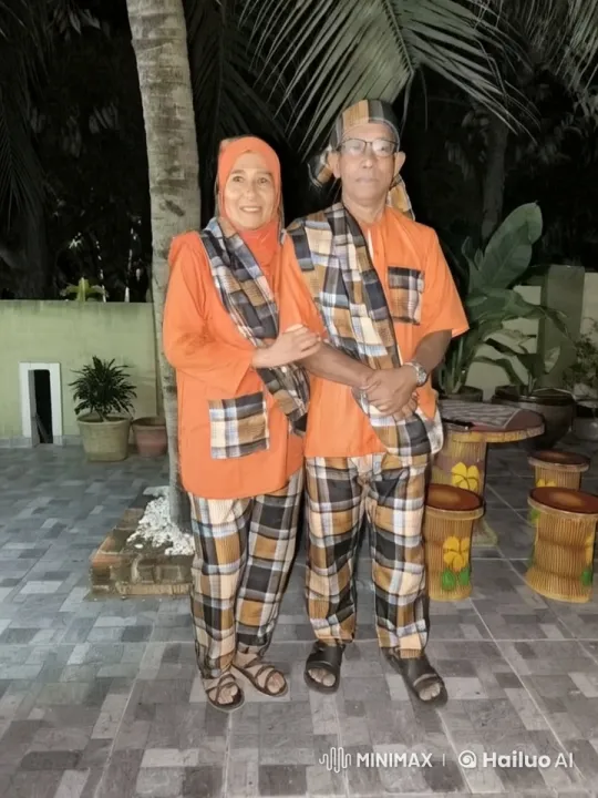 Cozy Evening Companionship Under a Palm Tree – AI Generated Video | Hailuo AI