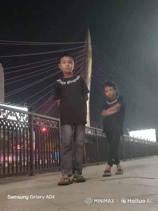 Nighttime Kungfu Display on Pedestrian Bridge – AI Generated Video | Hailuo AI