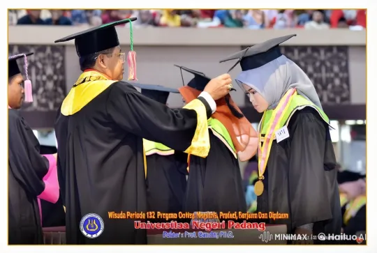 Graduate Surprises at Wisuda Periode 132 with Martial Arts Stance – AI Generated Video | Hailuo AI