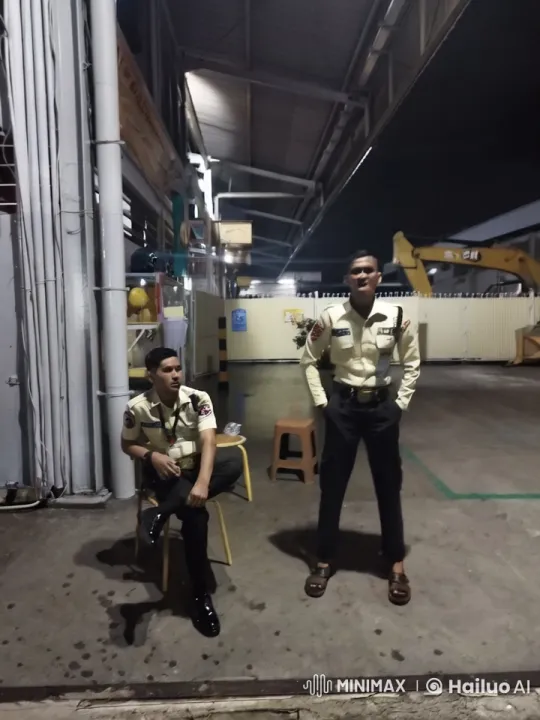 Epic Kungfu Showdown Between Two Security Guards – AI Generated Video | Hailuo AI