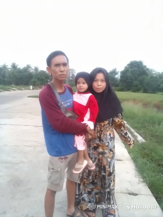 Family Practices Pencak Silat in Serene Setting – AI Generated Video | Hailuo AI