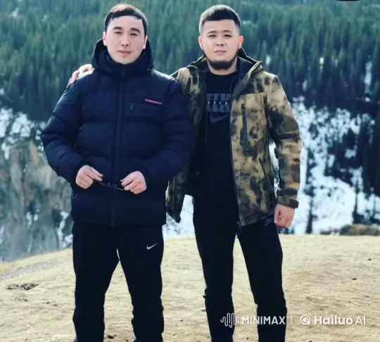 Dynamic Kung Fu Sparring on Mountain Cliff – AI Generated Video | Hailuo AI