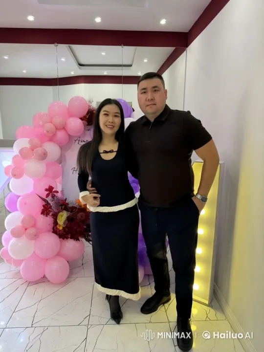 Couple's Playful Kung Fu Fight in Colorful Setting – AI Generated Video | Hailuo AI