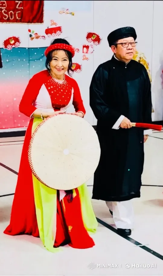 Traditional Cultural Performance with Dressed Individuals – AI Generated Video | Hailuo AI