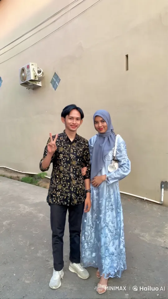 Couple Showcases Martial Arts Skills in Dynamic Display – AI Generated Video | Hailuo AI