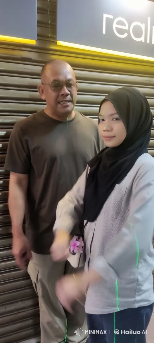 Woman in Hijab Performs Impressive Kungfu Display – AI Generated Video | Hailuo AI