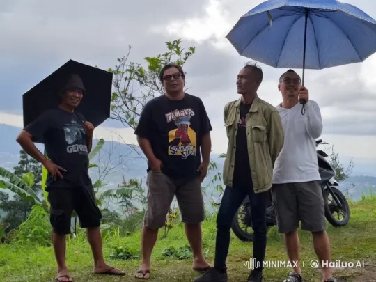 Four Men Display Martial Arts Skills on Hilltop – AI Generated Video | Hailuo AI