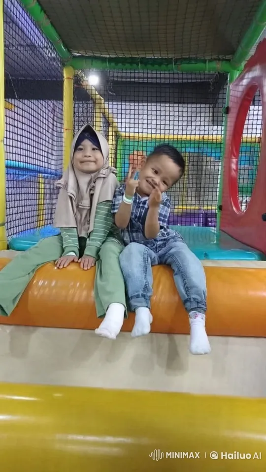 Children's Playful Kung Fu Fight in Play Area – AI Generated Video | Hailuo AI