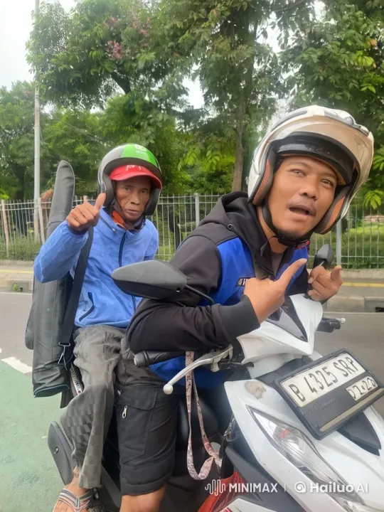 Two Men Display Friendship on a Scooter – AI Generated Video | Hailuo AI