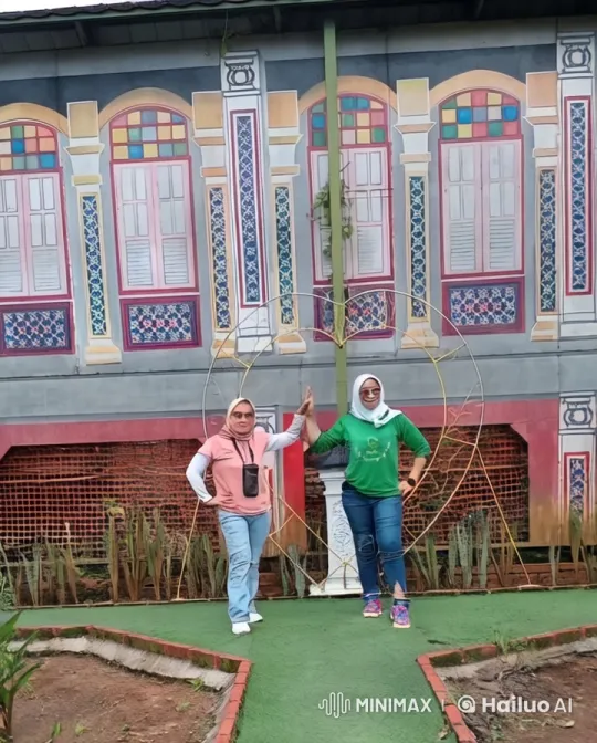 Traditional Wing Chun Kung Fu Display in Garden Setting – AI Generated Video | Hailuo AI