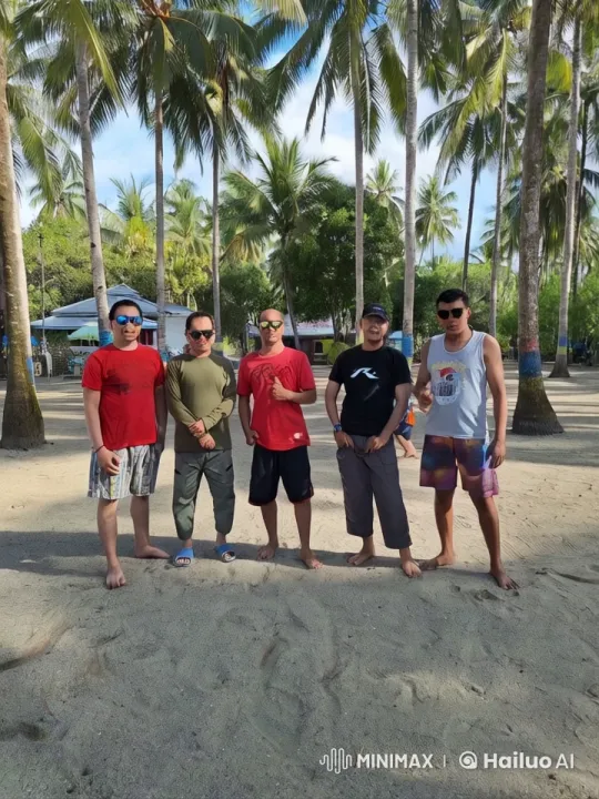 Five Friends Perform Martial Arts on Tropical Beach – AI Generated Video | Hailuo AI
