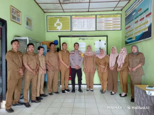 Kung Fu Fight in Bright Office with Uniformed Group – AI Generated Video | Hailuo AI
