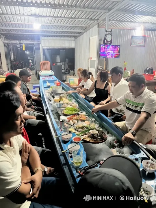Intense Kung Fu Fight Breaks Out at Social Gathering – AI Generated Video | Hailuo AI