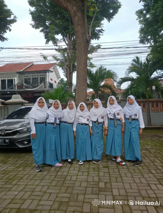 Schoolgirls Display Martial Arts Skills in Urban Setting – AI Generated Video | Hailuo AI