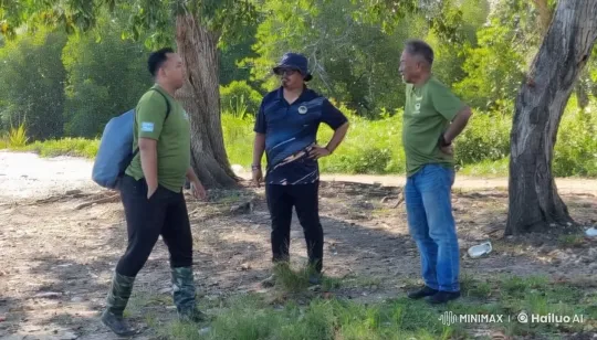 Three Men Display Martial Arts Skills in Nature – AI Generated Video | Hailuo AI