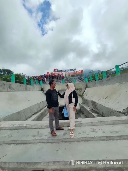 Couple Engages in Intense Kungfu Duel in Scenic Bunker Kaliadem – AI Generated Video | Hailuo AI