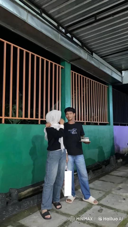 Couple Transforms into Skilled Kung Fu Fighters – AI Generated Video | Hailuo AI