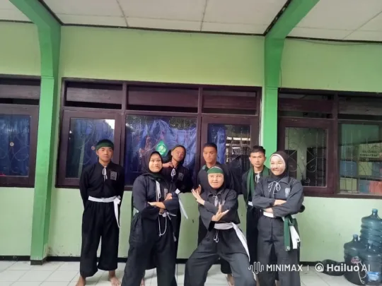 Kung Fu Practitioners Displaying Mastery and Coordination – AI Generated Video | Hailuo AI