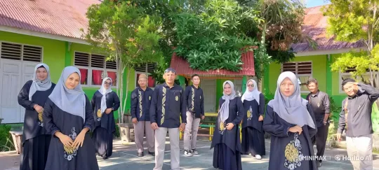 Traditional Kungfu Display in Lush Schoolyard Setting – AI Generated Video | Hailuo AI