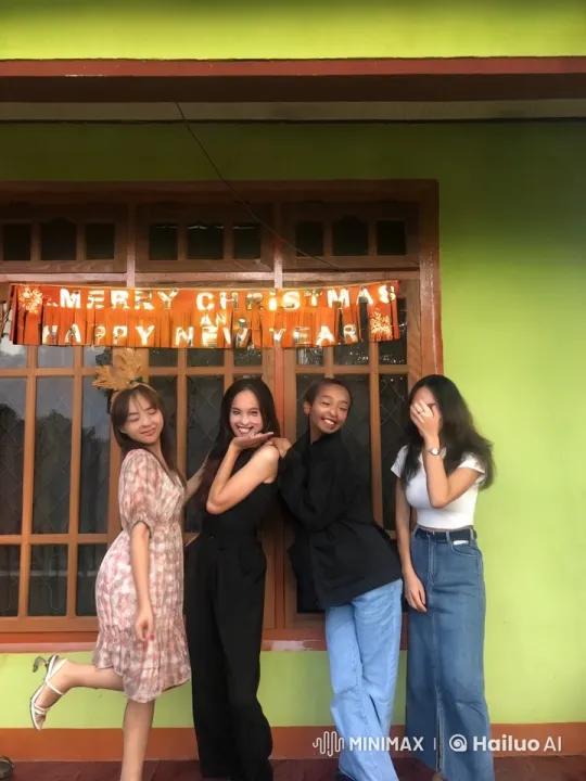 Festive Friends Perform Dynamic Kung Fu Display – AI Generated Video | Hailuo AI
