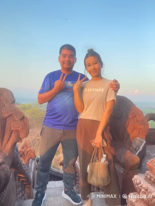Couple Demonstrates Kungfu on Stone Steps at Sunset – AI Generated Video | Hailuo AI