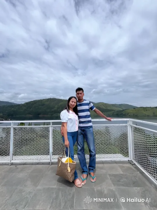 Couple Showcases Kungfu Skills in Scenic Overlook Setting – AI Generated Video | Hailuo AI
