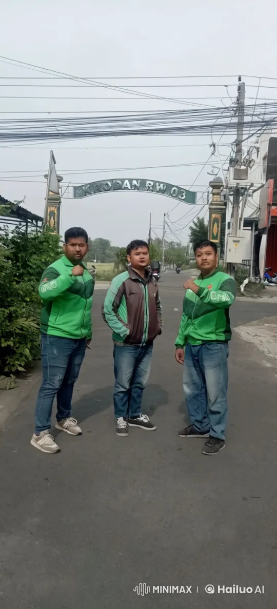 Grab Riders Showcase Kungfu Skills in Small Town – AI Generated Video | Hailuo AI