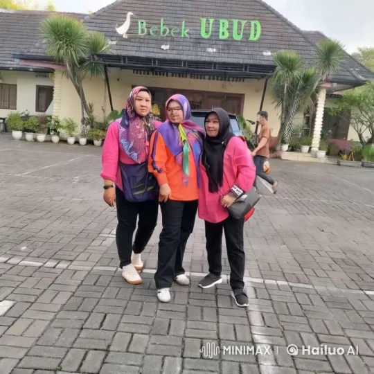 Three Individuals Performing Kungfu in Front of Bebek Ubud – AI Generated Video | Hailuo AI