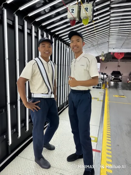 Beige-Shirted Men Engage in Intense Kungfu Duel – AI Generated Video | Hailuo AI