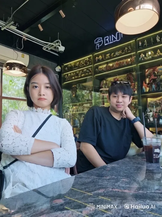 Intense Kung Fu Battle in a Cozy Café Setting – AI Generated Video | Hailuo AI