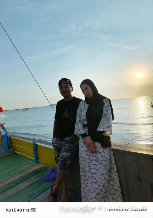 Sunset Kung Fu Display on a Rocking Boat – AI Generated Video | Hailuo AI