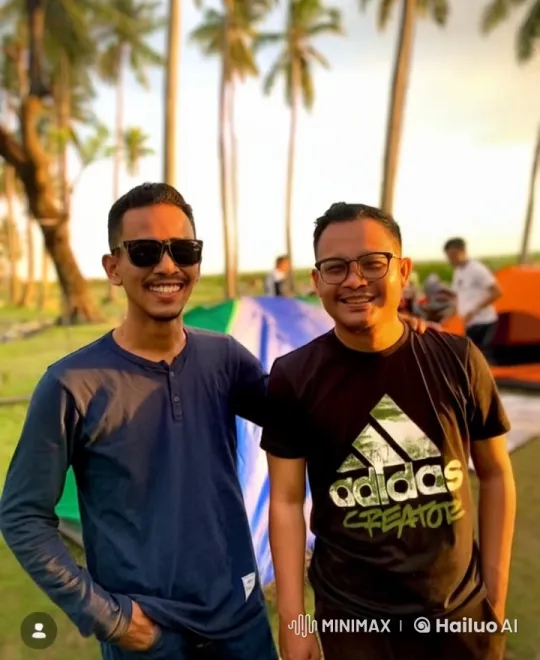 Kungfu Masters Showcase Skills in Park Setting – AI Generated Video | Hailuo AI