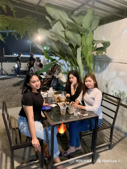 Young Women Enjoy Drinks, Surprised by Impressive Kung Fu Display – AI Generated Video | Hailuo AI