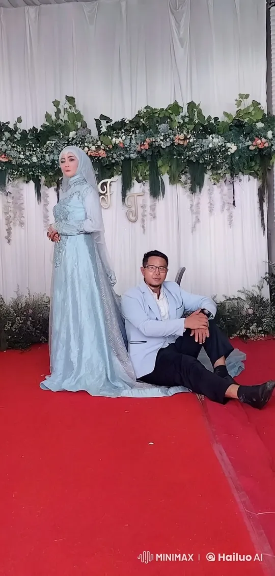 Couple's Martial Arts Display at Wedding – AI Generated Video | Hailuo AI