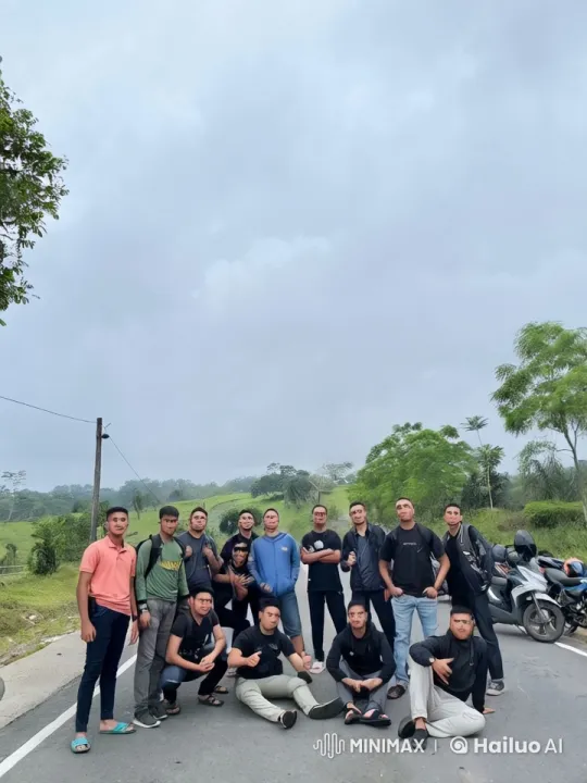 Young Men Display Martial Arts Skills in Countryside Setting – AI Generated Video | Hailuo AI