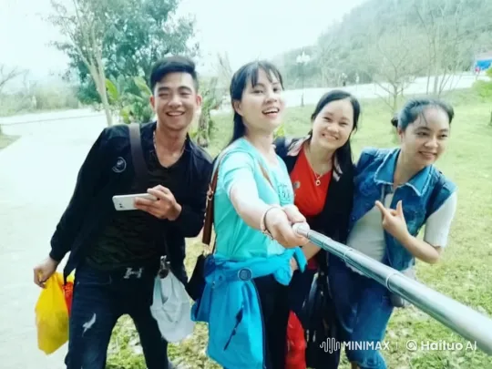 Friends Enjoy Kung Fu Session in Nature – AI Generated Video | Hailuo AI