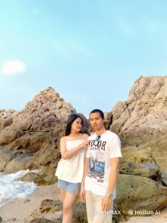 Martial Arts Display on Rocky Beach with Dramatic Cliffside Setting – AI Generated Video | Hailuo AI