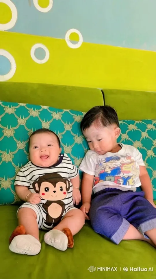 Children's Playful Kungfu Fight on Sofa – AI Generated Video | Hailuo AI