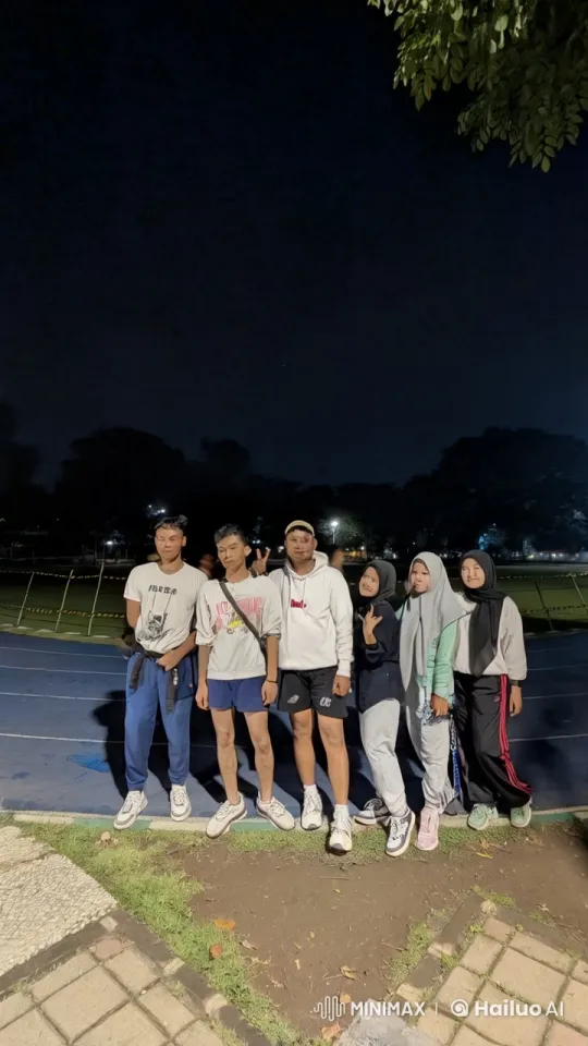 Nighttime Kungfu Display by Young Practitioners – AI Generated Video | Hailuo AI