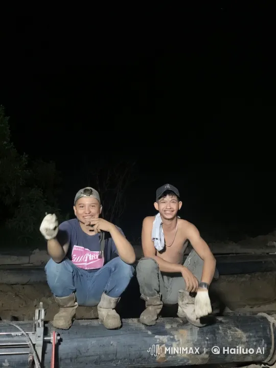 Nighttime Kung Fu Display by Two Men – AI Generated Video | Hailuo AI